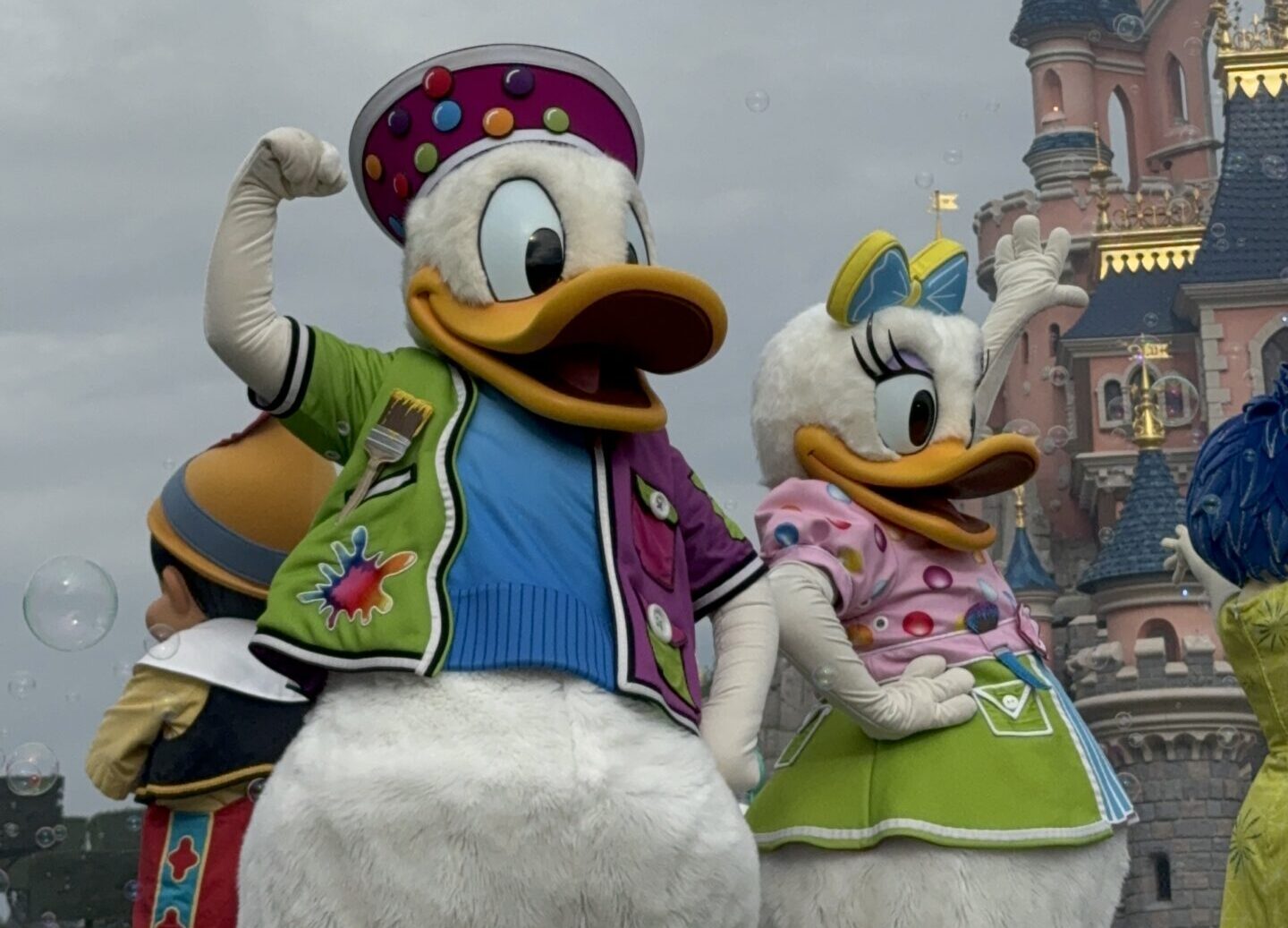 A Million Splashes of Color Disneyland Paris - Pasaporte Mágico