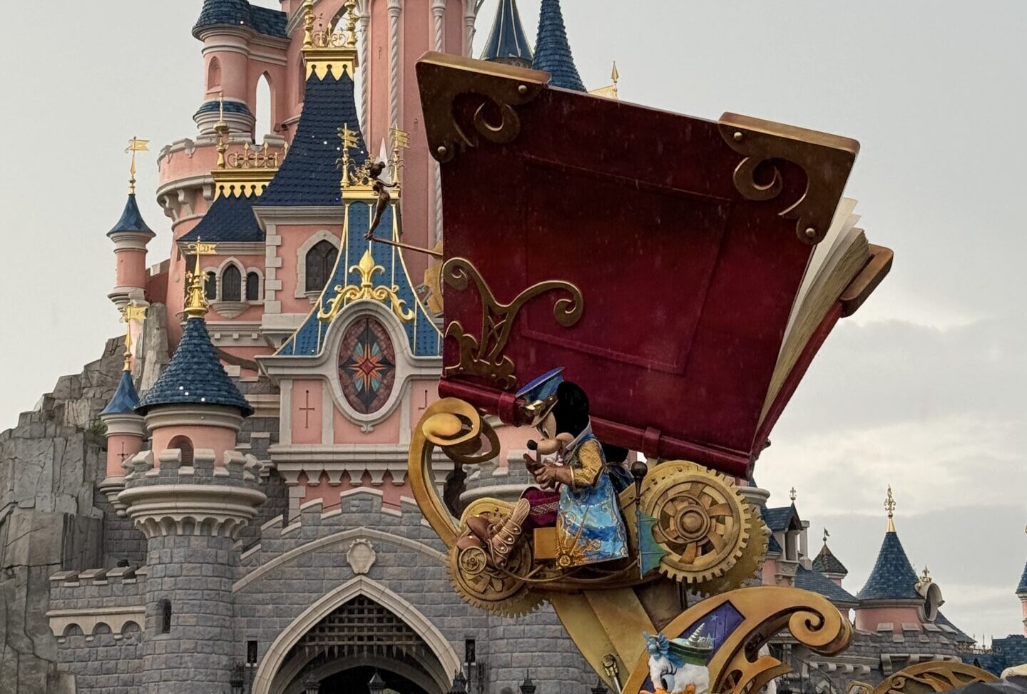 Disney Stars On Parade Disneyland Paris - Pasaporte Mágico